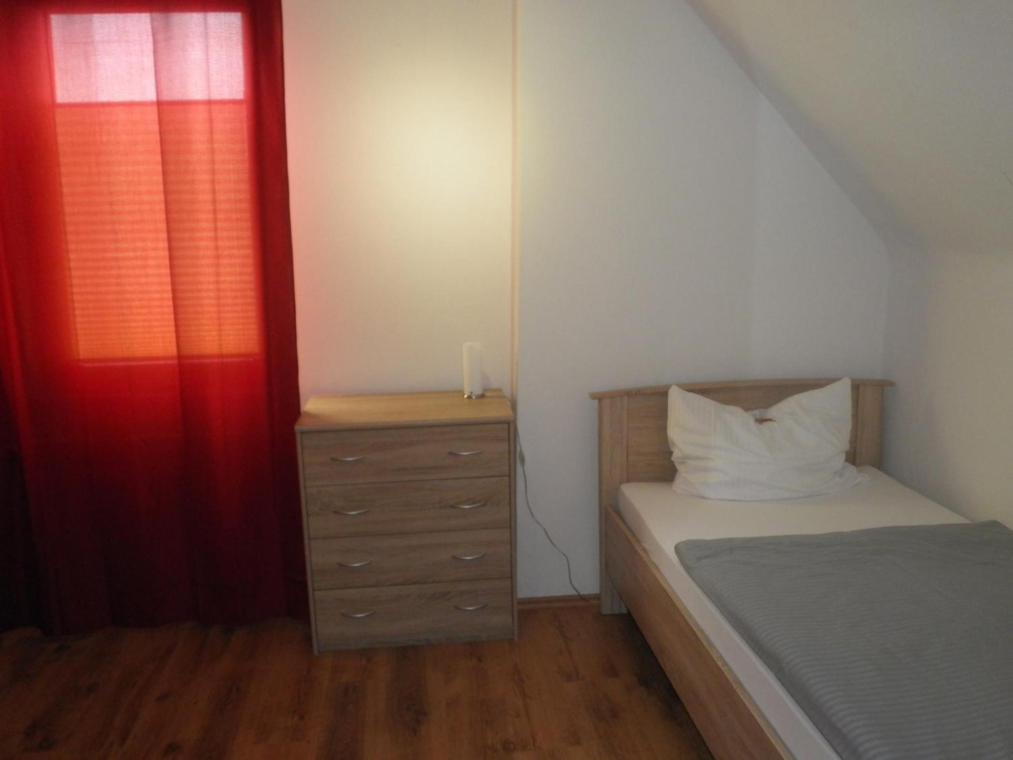 Bennetts Restaurant Und Hotel Wittingen Habitación foto