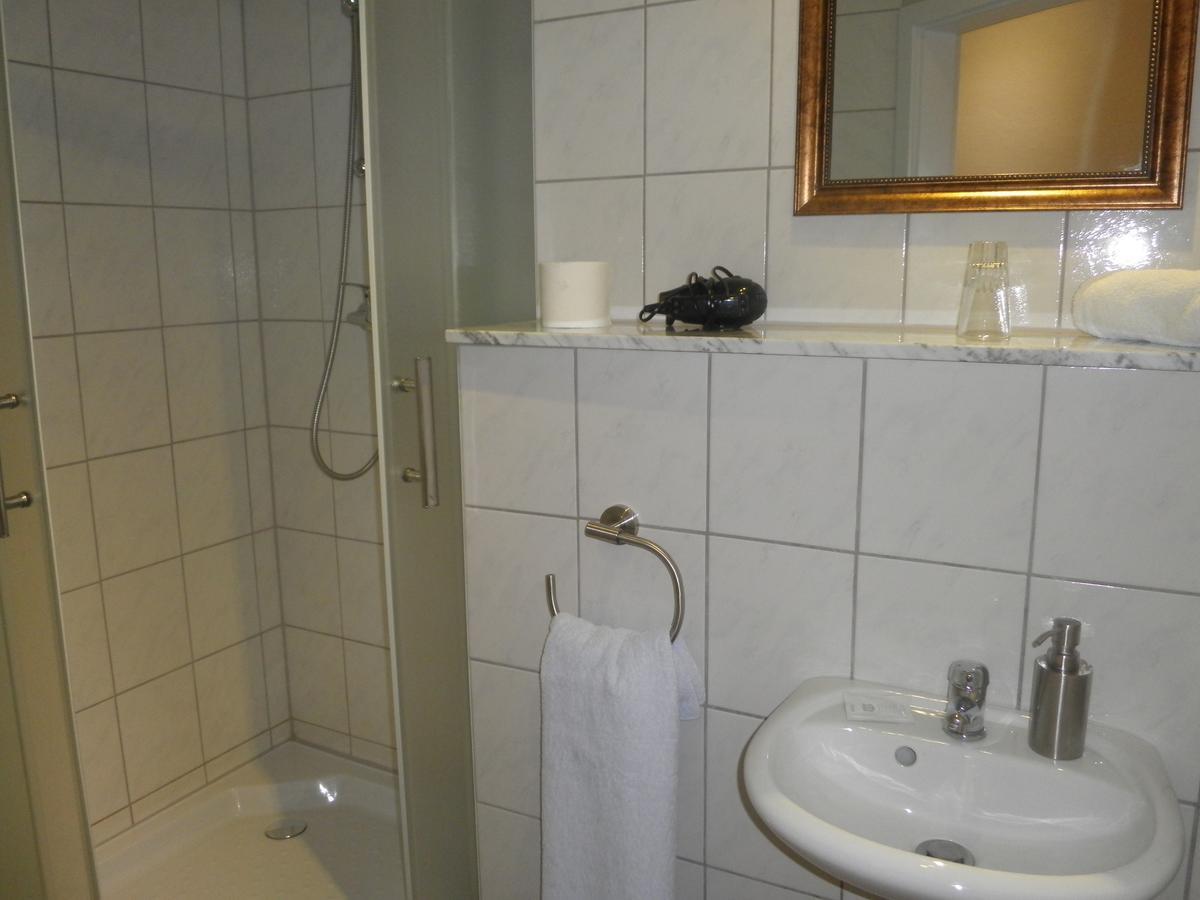 Bennetts Restaurant Und Hotel Wittingen Habitación foto